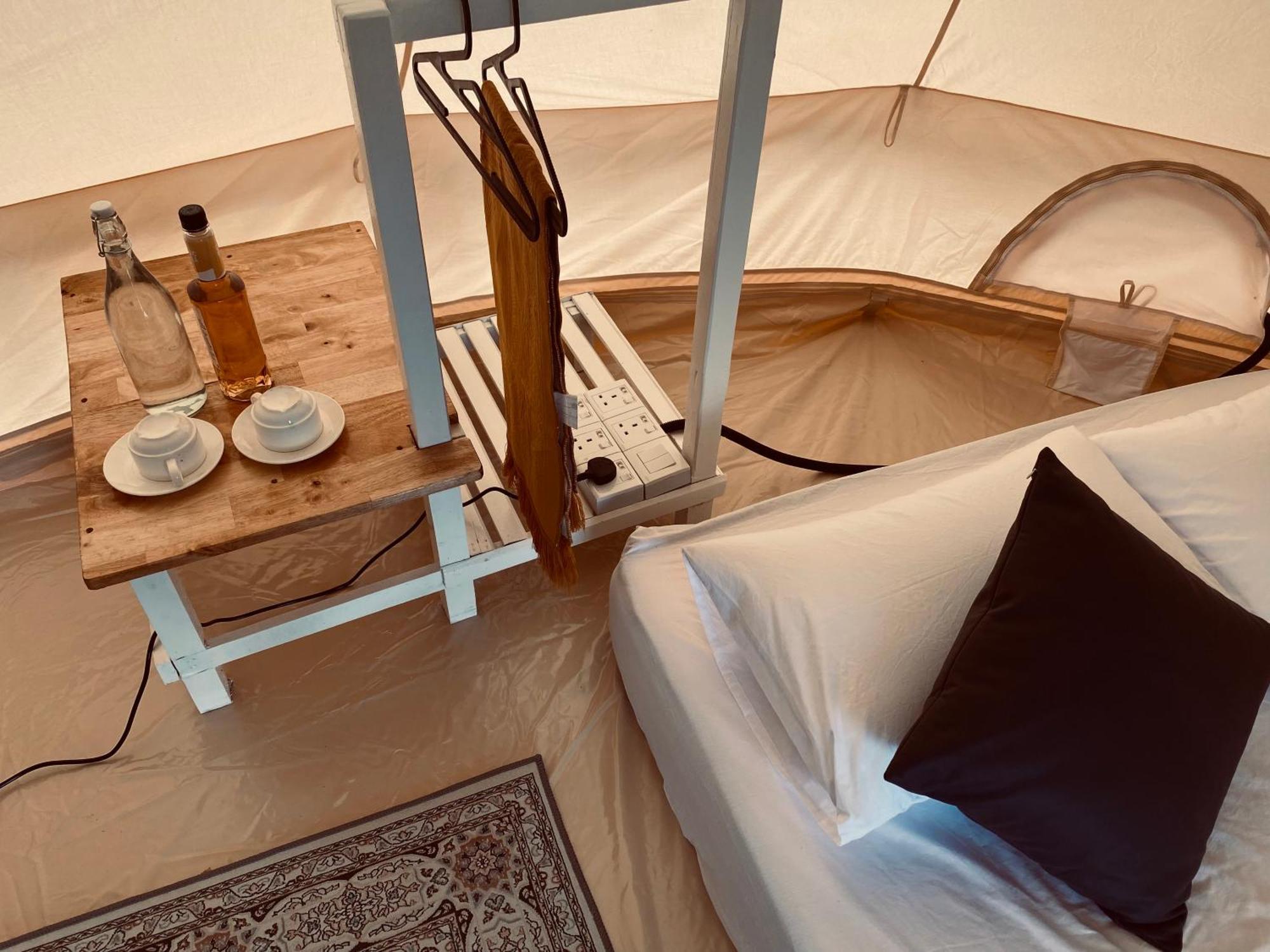 Отель Juita Glamping Perhentian Island Кампунг-Куала-Бесут Экстерьер фото