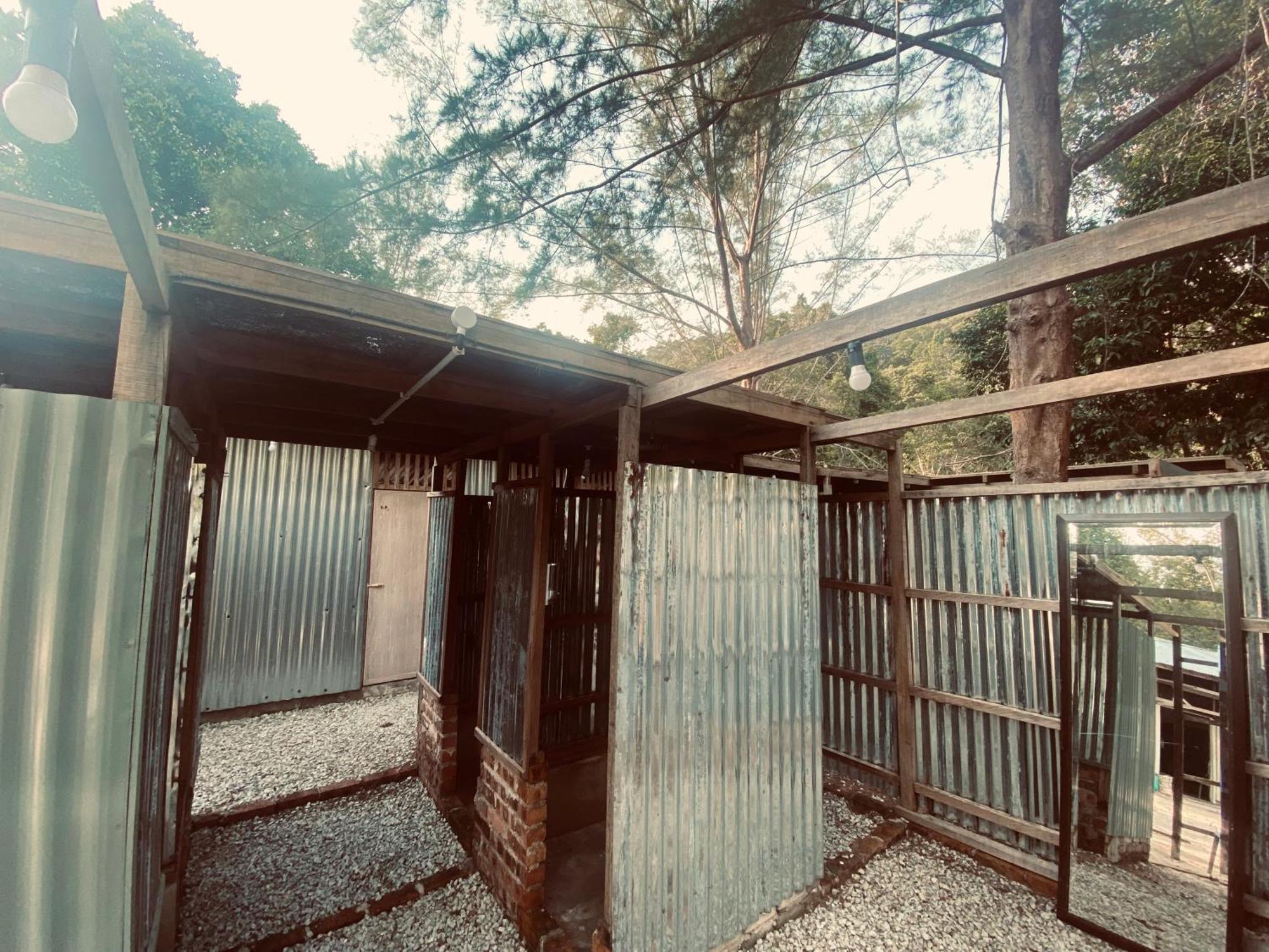 Отель Juita Glamping Perhentian Island Кампунг-Куала-Бесут Экстерьер фото